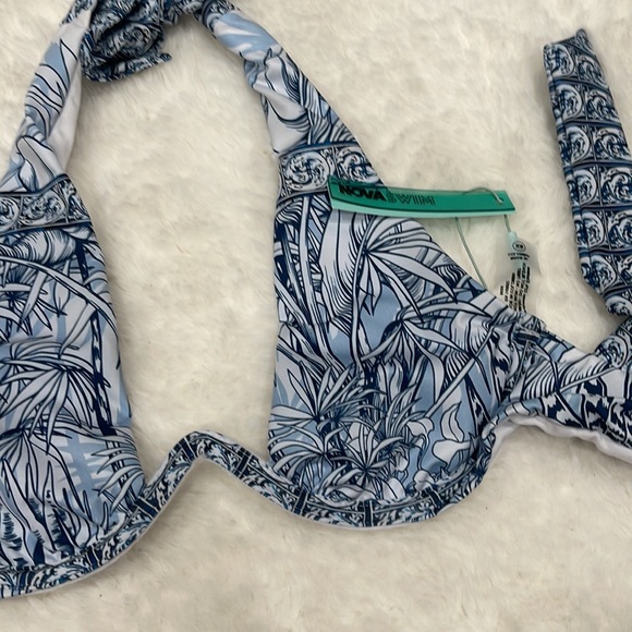 Halter bikini set - Picture 3 of 4